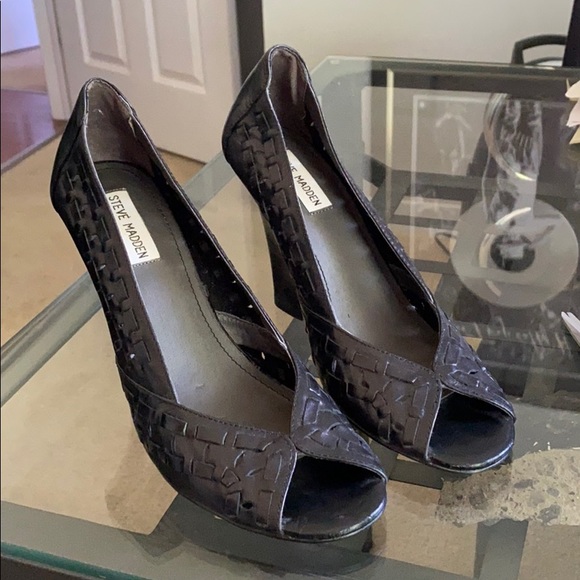 Steve Madden Pratto Peep Toe Wedge NWOT - Picture 6 of 7